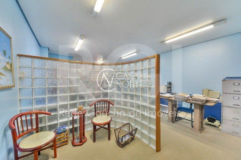 Sala Comercial à venda , 107m², Rua Coronel Fernando Machado no bairro Centro Histórico em Porto Alegre