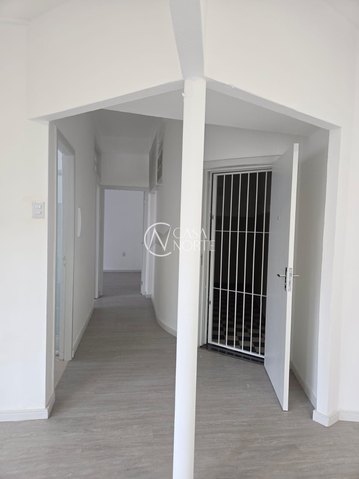 Apartamento à venda com 2 quartos, 70m², Avenida Alberto Bins no bairro Centro Histórico em Porto Alegre