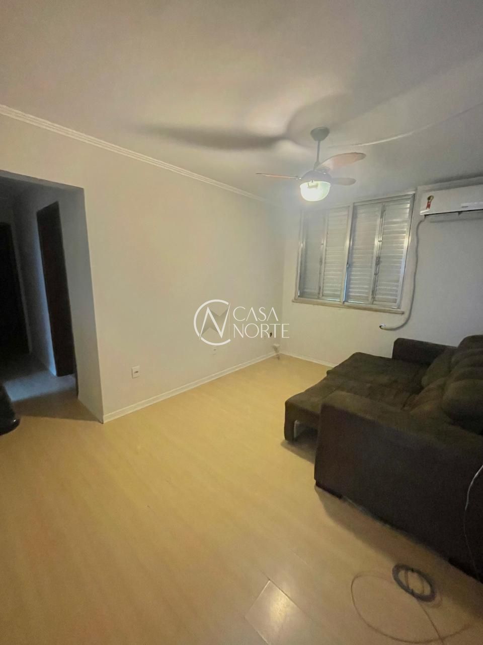 Apartamento à venda com 3 quartos, 75m², Rua Anita Garibaldi no bairro Mont Serrat em Porto Alegre