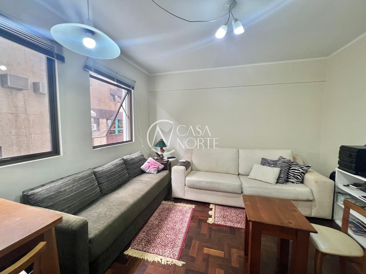 Apartamento à venda com 1 quarto, 42m², Avenida Independência no bairro Independência em Porto Alegre