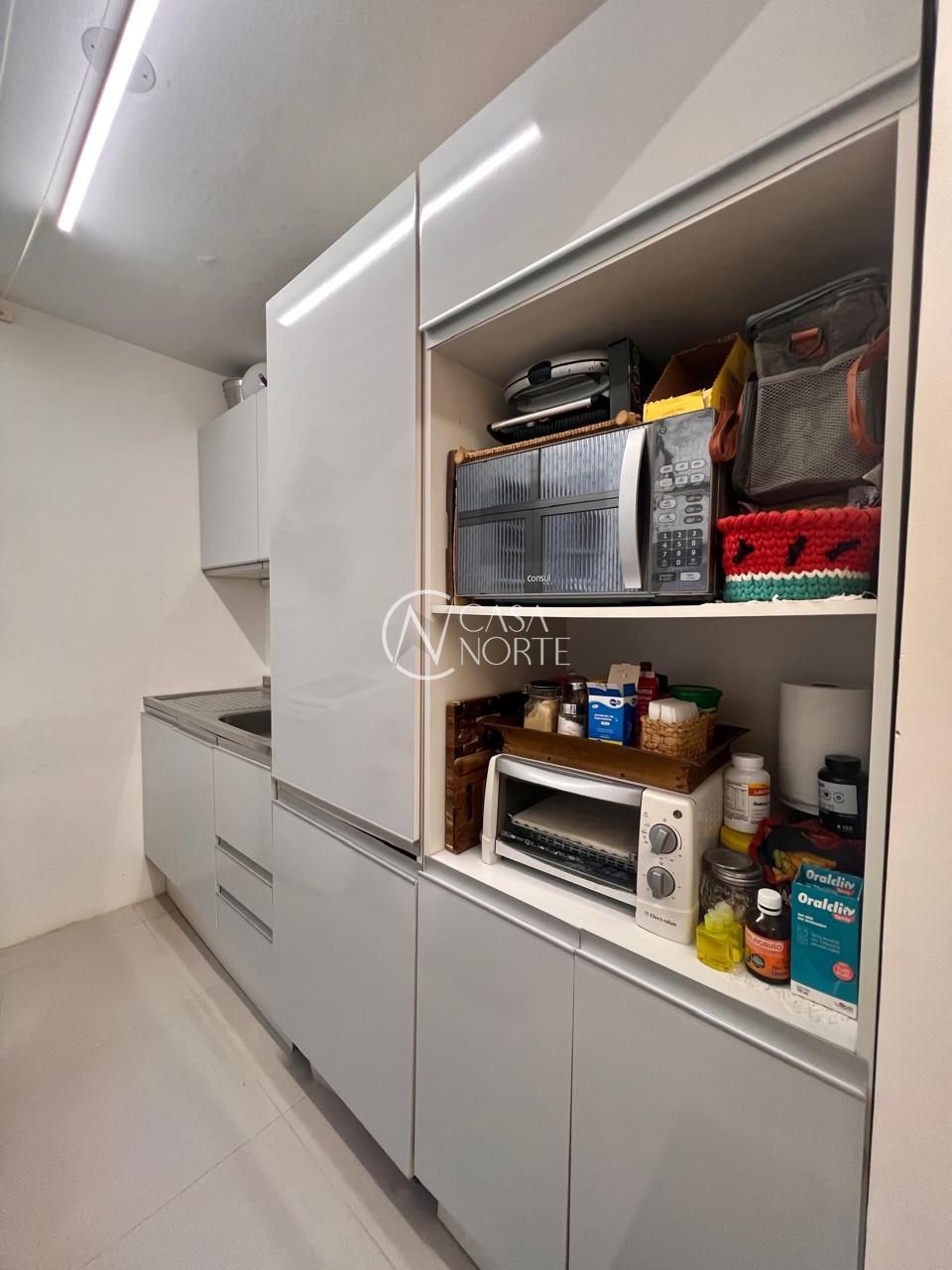 Apartamento à venda com 1 quarto, 49m², 1 vaga, Rua Portugal no bairro São João em Porto Alegre