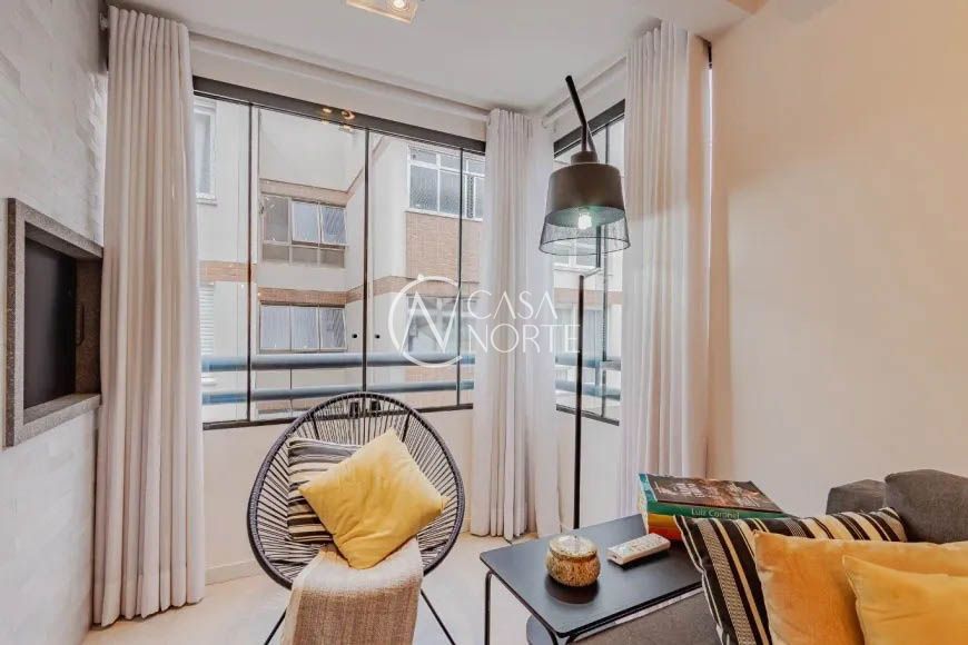 Cobertura à venda com 1 quarto, 46m², 1 vaga, Rua Tenente-Coronel Fabrício Pilar no bairro Mont Serrat em Porto Alegre