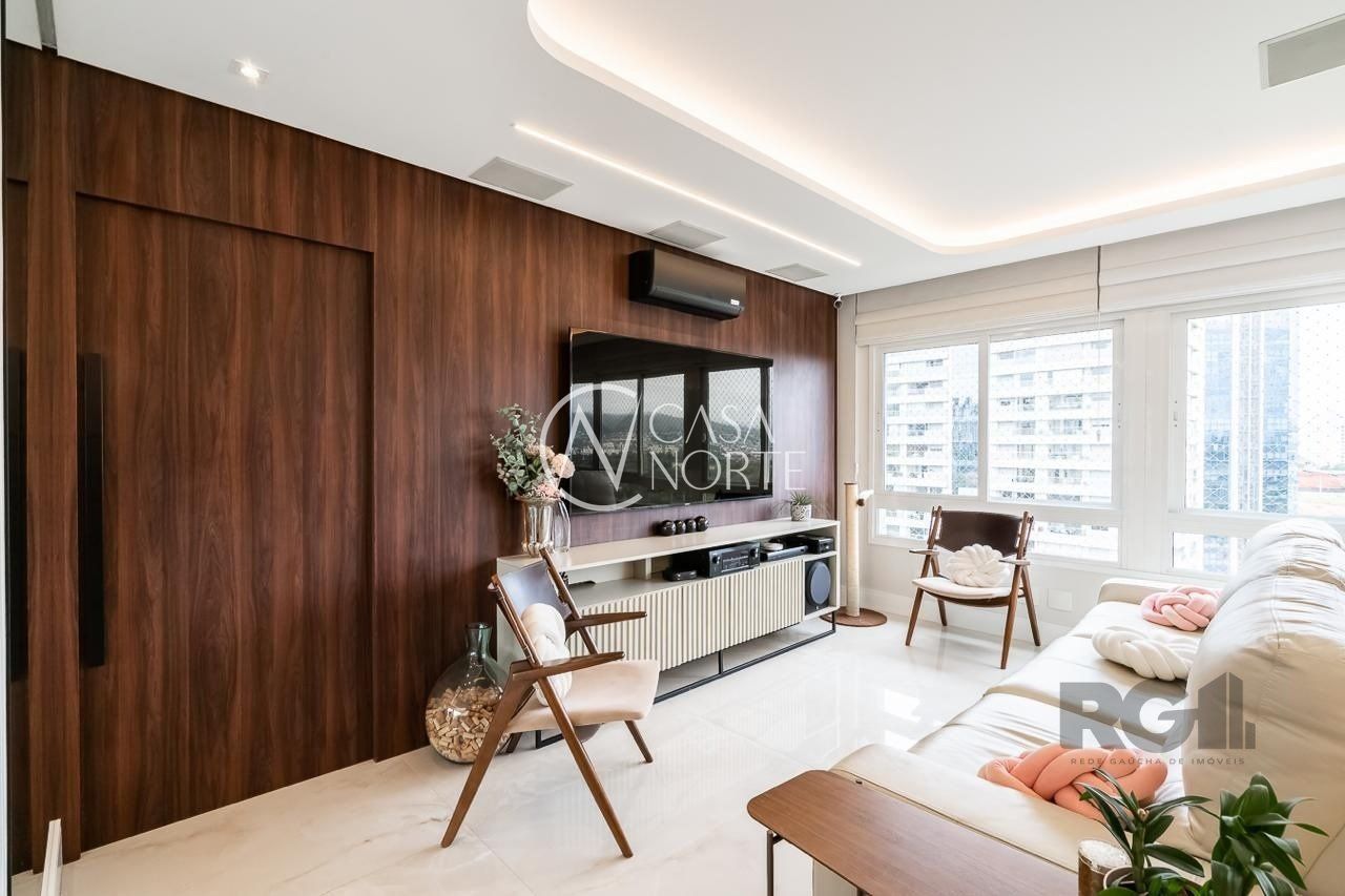 Cobertura à venda com 3 quartos, 165m², 1 suíte, 3 vagas, Rua Mário Antunes da Cunha no bairro Petrópolis em Porto Alegre