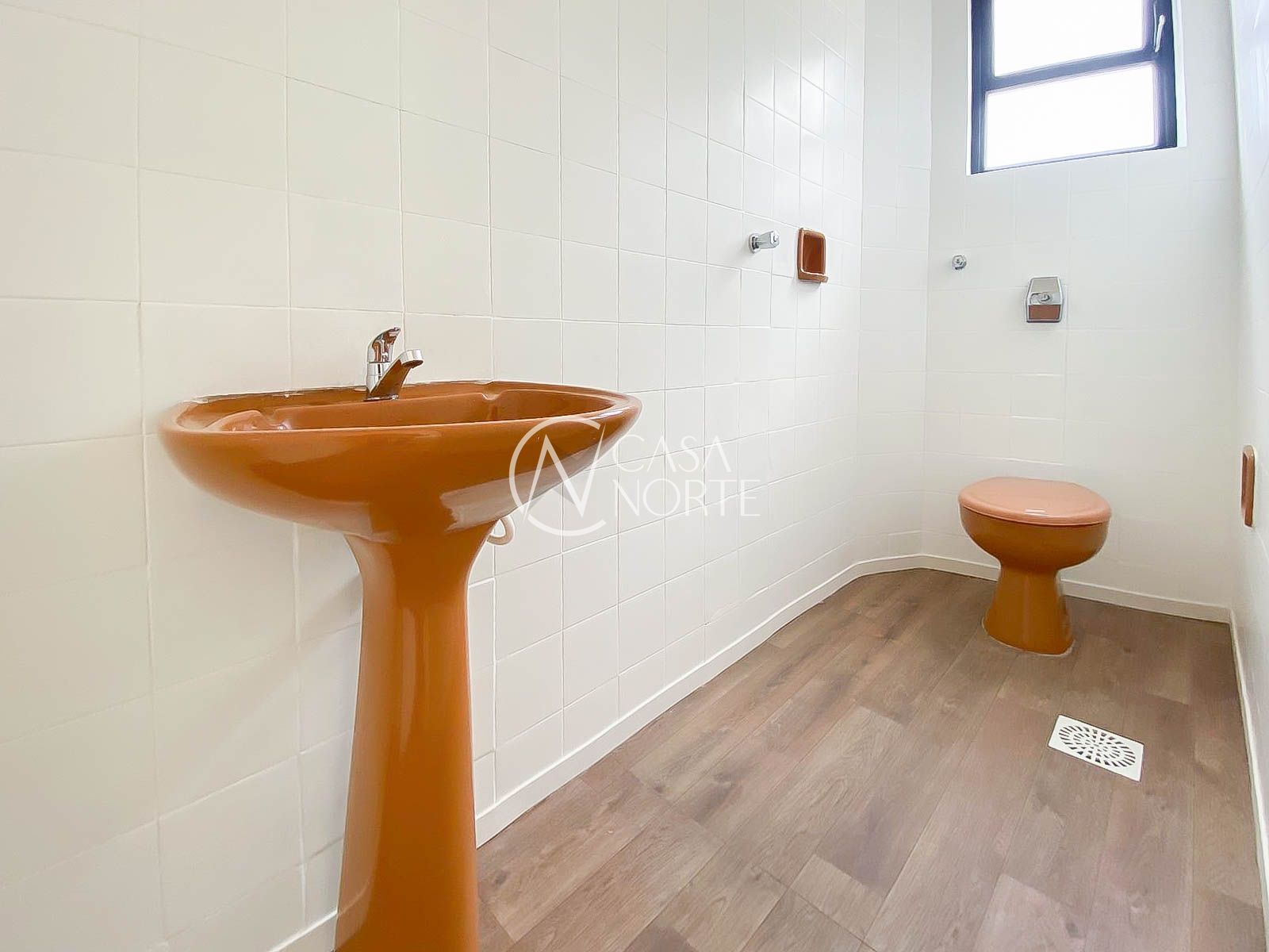 Sala Comercial à venda com 1 quarto, 22m², Avenida Benjamin Constant no bairro São João em Porto Alegre