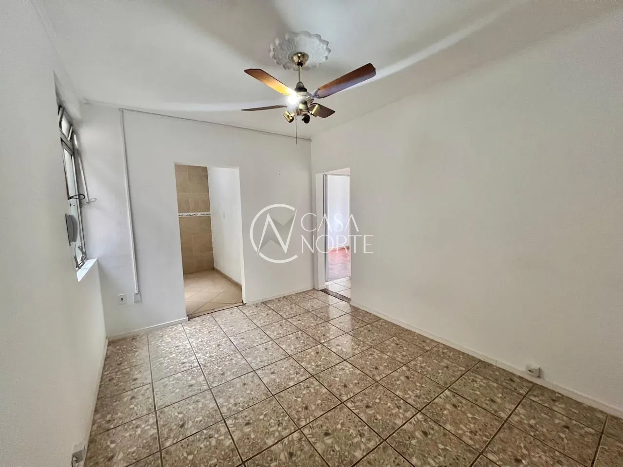 Apartamento à venda com 2 quartos, 47m², Rua José do Patrocínio no bairro Cidade Baixa em Porto Alegre