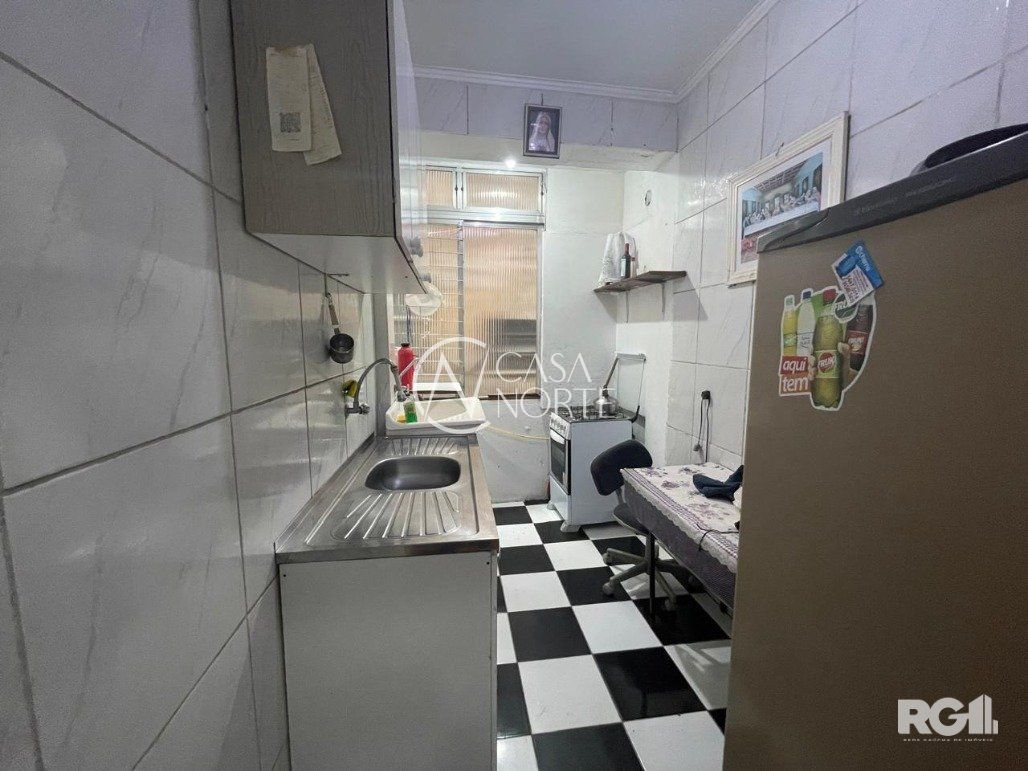 Apartamento à venda com 2 quartos, 39m², Rua Vinte e Quatro de Maio no bairro Centro Histórico em Porto Alegre