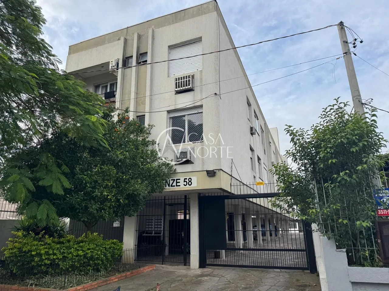 Apartamento à venda com 2 quartos, 59m², 1 vaga, Rua Dona Cecília no bairro Azenha em Porto Alegre
