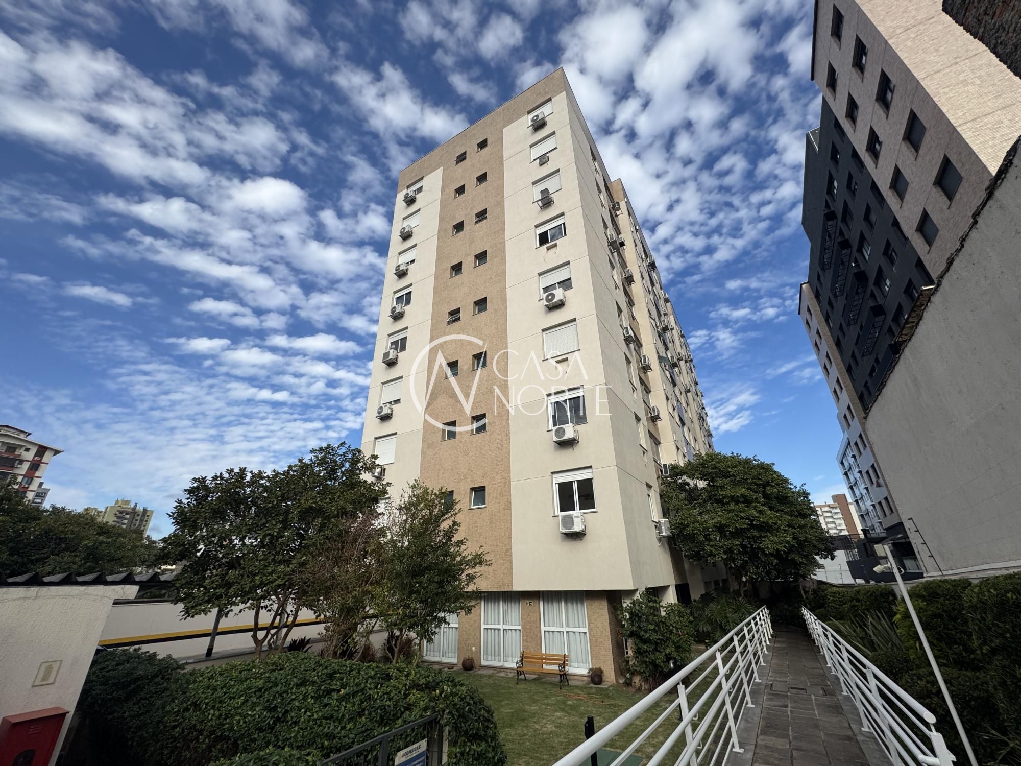 Apartamento à venda com 2 quartos, 58m², 1 suíte, 1 vaga, Avenida Otto Niemeyer no bairro Tristeza em Porto Alegre