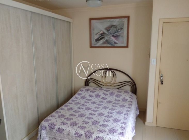 Kitnet à venda , 28m², Rua José do Patrocinio no bairro Cidade Baixa em Porto Alegre