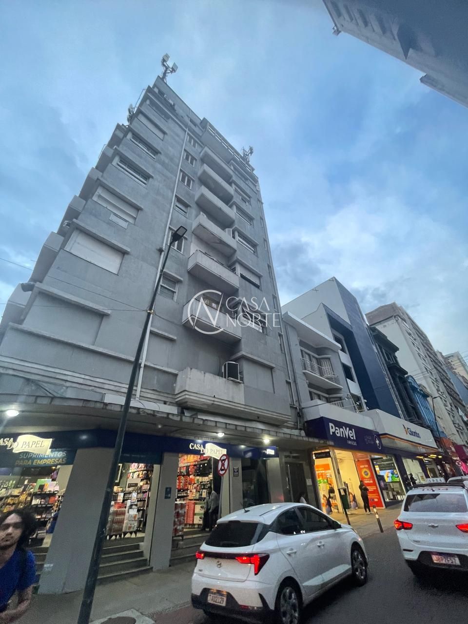 Apartamento à venda com 3 quartos, 71m², Rua Doutor Flores no bairro Centro Histórico em Porto Alegre