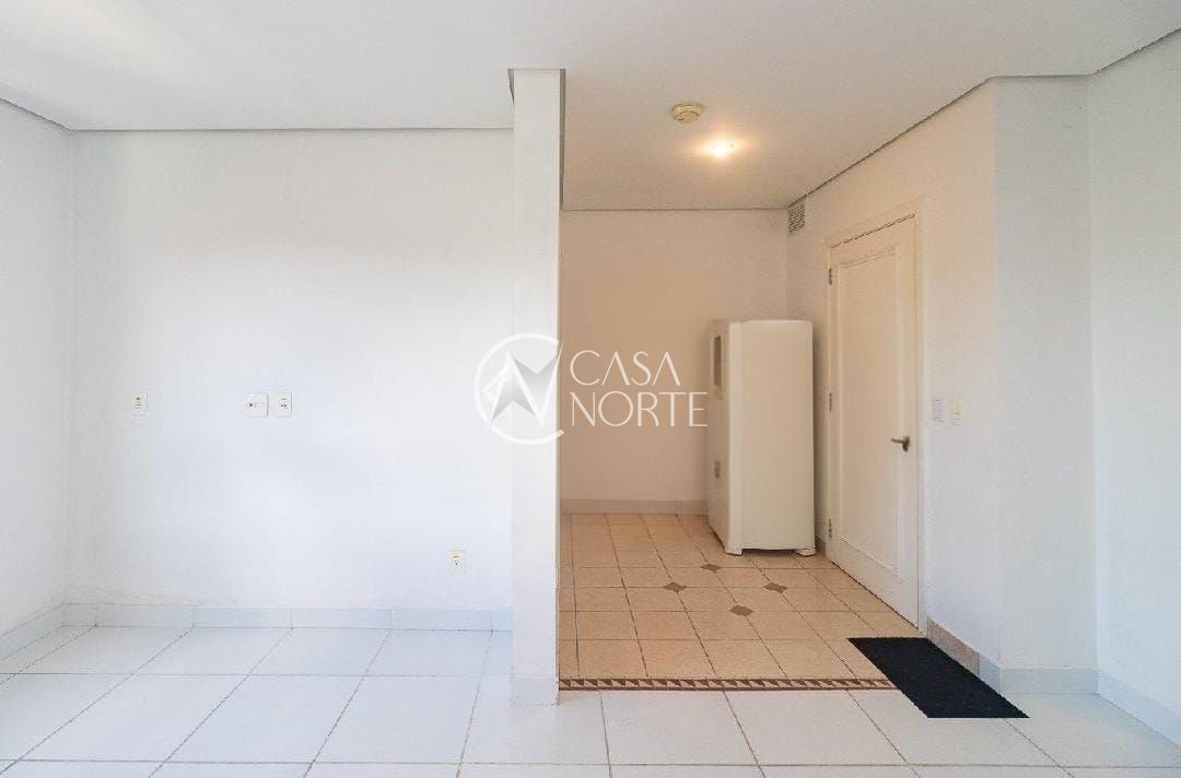 Apartamento à venda com 1 quarto, 27m², Avenida Loureiro da Silva no bairro Cidade Baixa em Porto Alegre