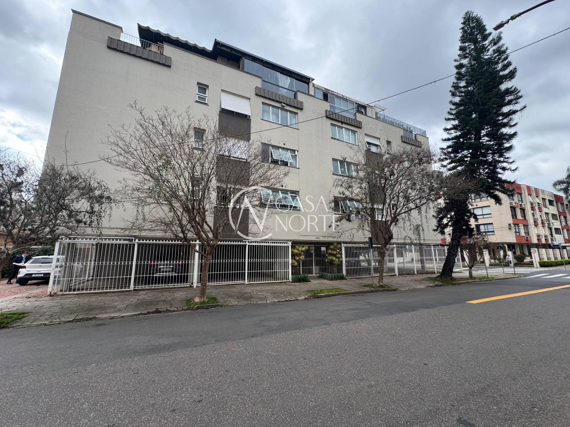 Cobertura à venda com 2 quartos, 147m², 3 vagas, Avenida Lavras no bairro Petrópolis em Porto Alegre