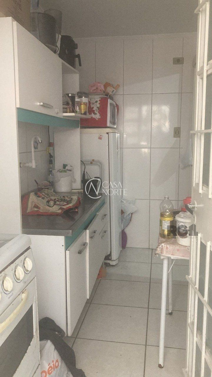 Apartamento à venda com 1 quarto, 31m², Rua General Neto no bairro Floresta em Porto Alegre