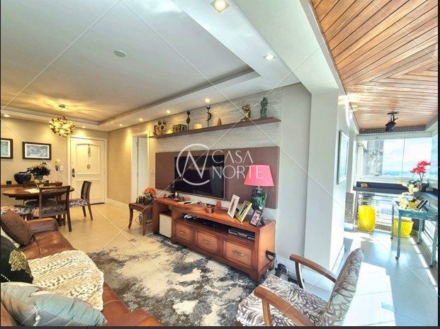 Apartamento à venda com 2 quartos, 80m², 1 vaga, Avenida Independência no bairro Independência em Porto Alegre