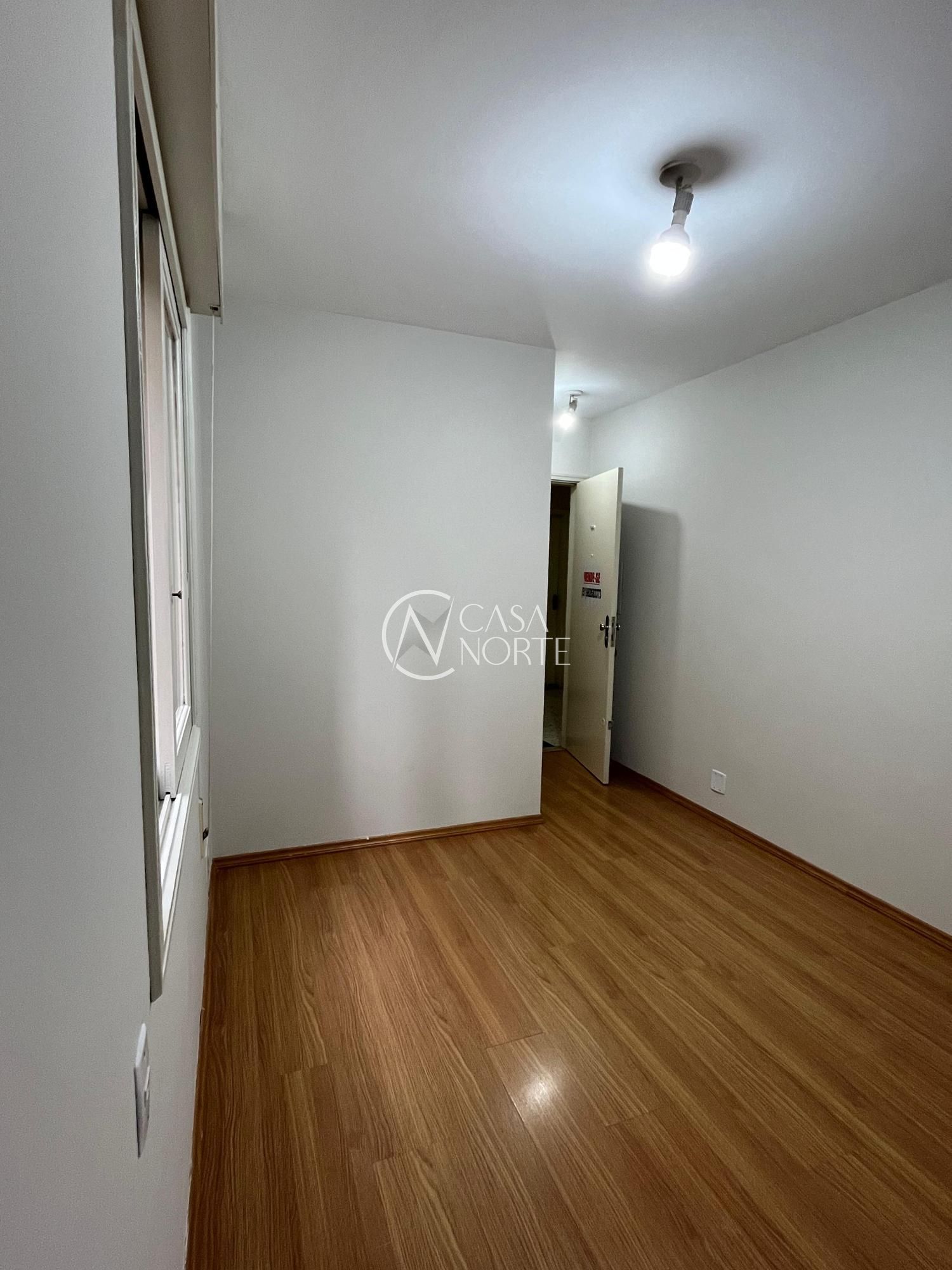 Kitnet à venda , 31m², Rua da República no bairro Cidade Baixa em Porto Alegre