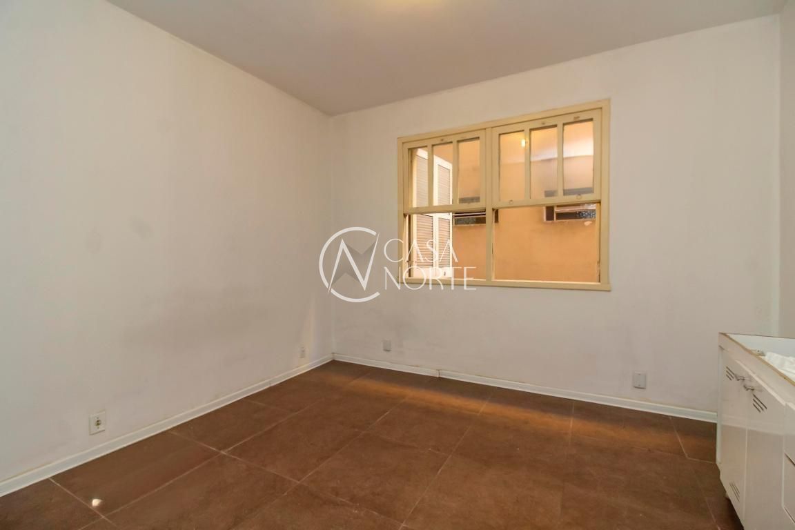 Apartamento à venda com 2 quartos, 55m², 1 vaga, Avenida Carlos Gomes no bairro Auxiliadora em Porto Alegre