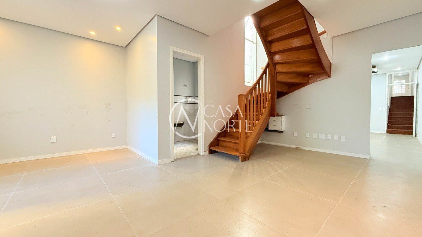 Casa Comercial à venda com 5 quartos, 230m², 3 vagas, Rua Washington Luiz no bairro Centro Histórico em Porto Alegre