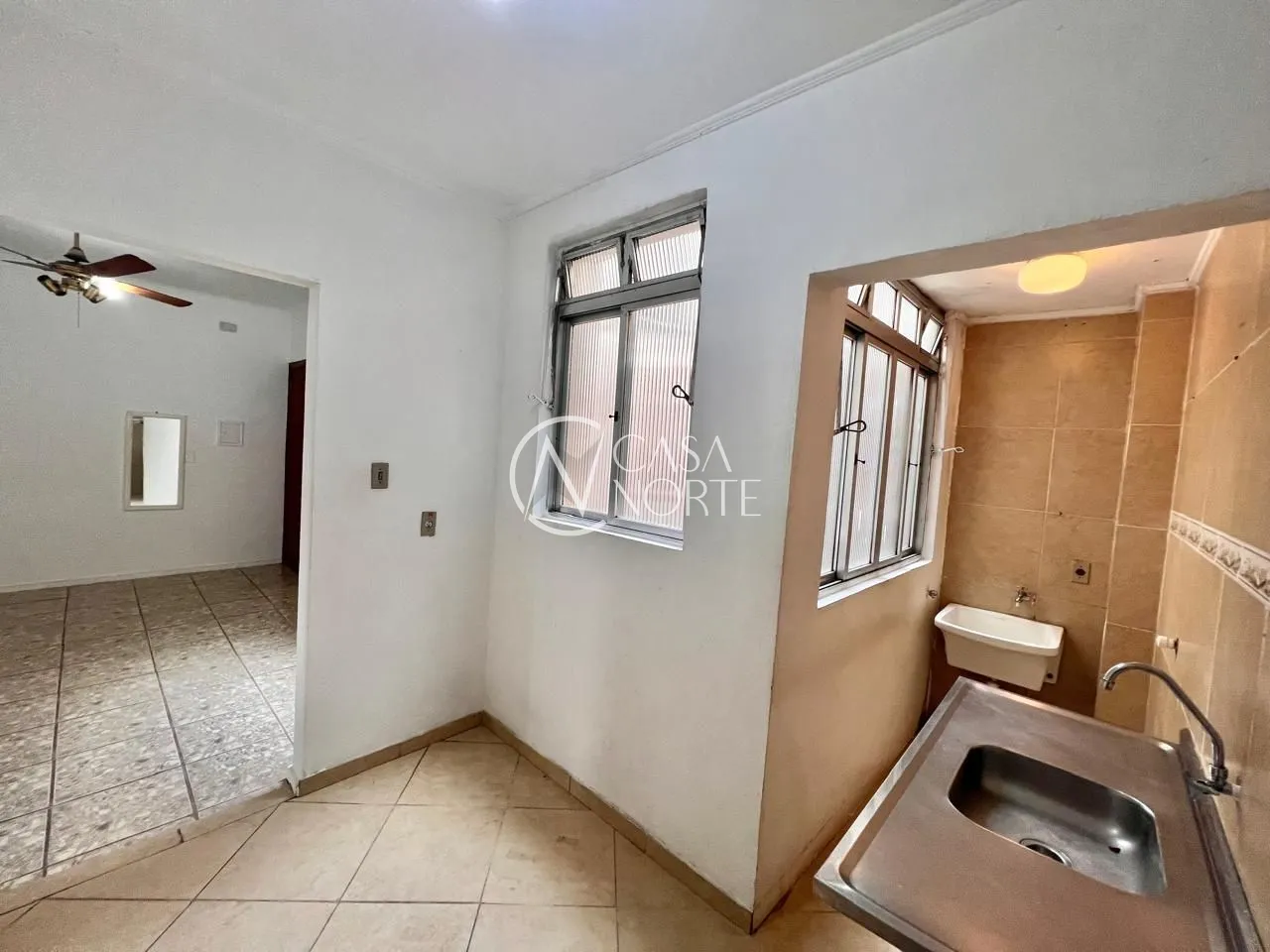 Apartamento à venda com 2 quartos, 47m², Rua José do Patrocínio no bairro Cidade Baixa em Porto Alegre