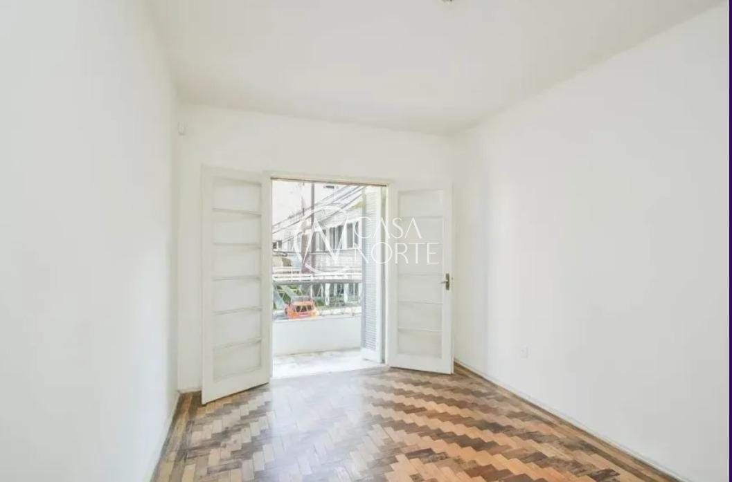 Apartamento à venda com 2 quartos, 95m², Rua Olavo Bilac no bairro Azenha em Porto Alegre