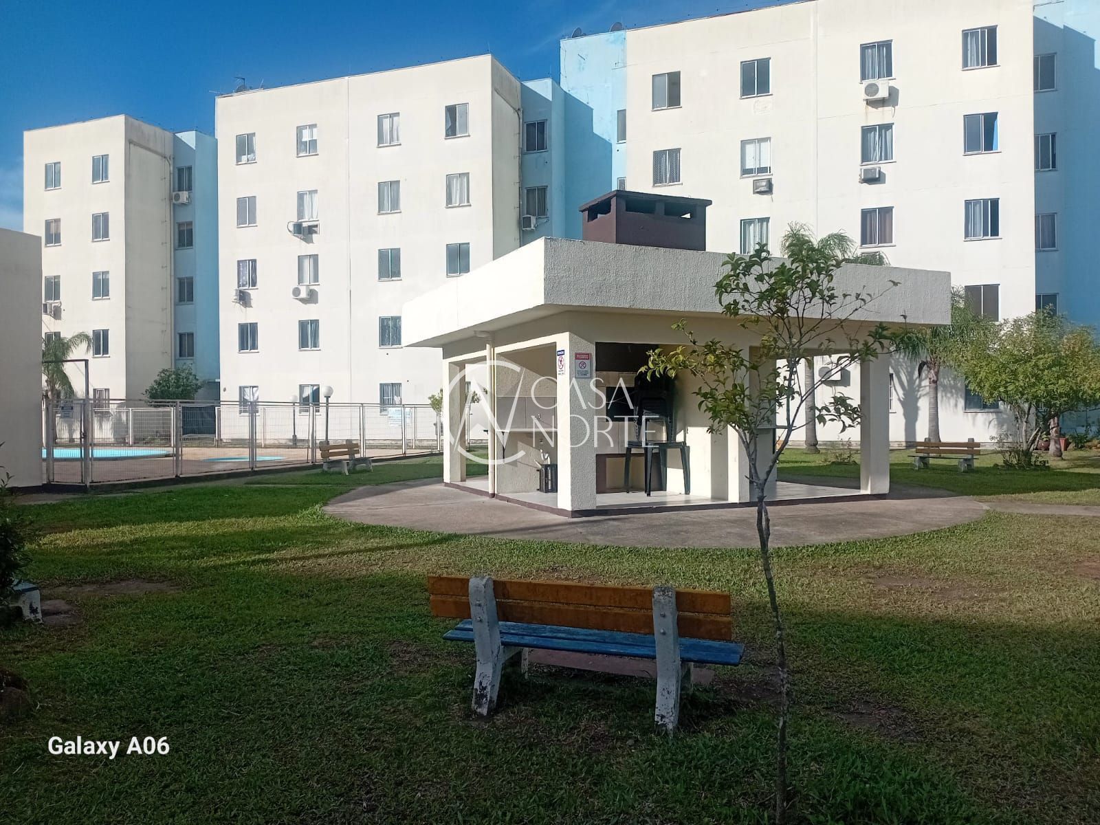 Apartamento à venda com 2 quartos, 54m², 1 vaga, Rua Capitão Pedroso no bairro Restinga em Porto Alegre