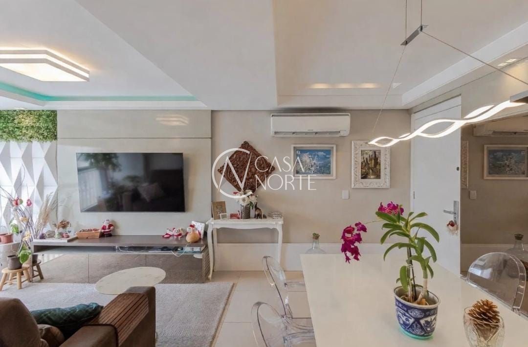 Apartamento à venda com 3 quartos, 75m², 1 suíte, 1 vaga, Rua Limoeiro no bairro Cristo Redentor em Porto Alegre