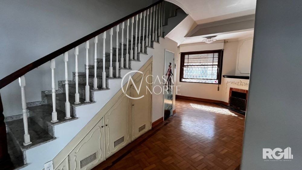 Casa à venda com 4 quartos, 274m², 2 suítes, 1 vaga, Travessa Comendador Batista no bairro Cidade Baixa em Porto Alegre