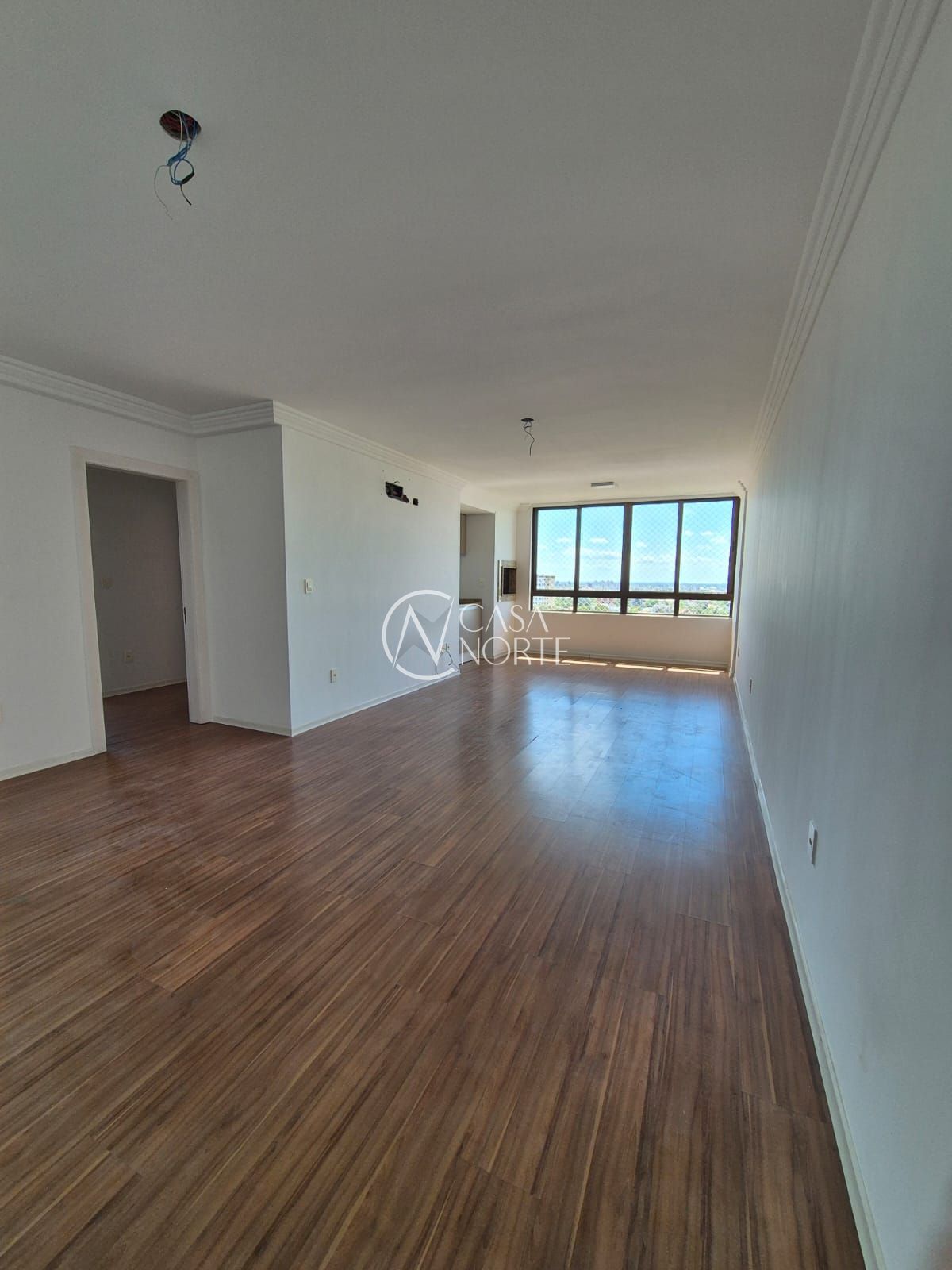 Apartamento à venda com 3 quartos, 107m², 1 suíte, 2 vagas, Rua Irene Capponi Santiago no bairro Cristo Redentor em Porto Alegre