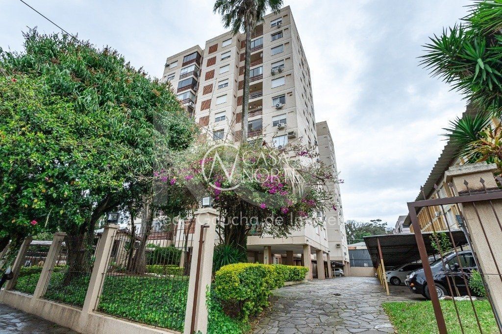 Apartamento à venda com 1 quarto, 44m², Rua Capitao Arisoly Vargas no bairro Glória em Porto Alegre