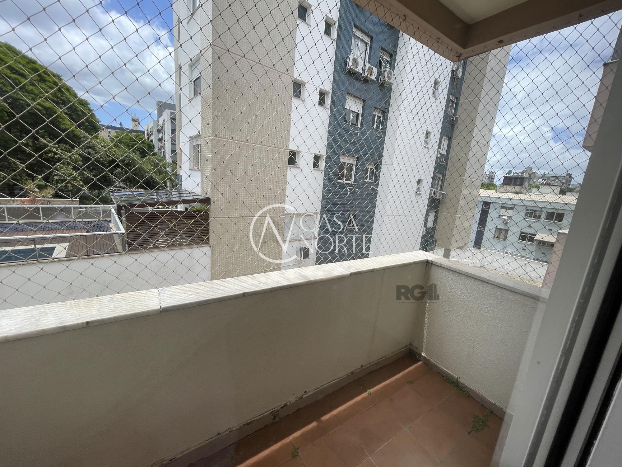 Apartamento à venda com 1 quarto, 52m², 1 vaga, Rua Roque Calage no bairro Passo da Areia em Porto Alegre