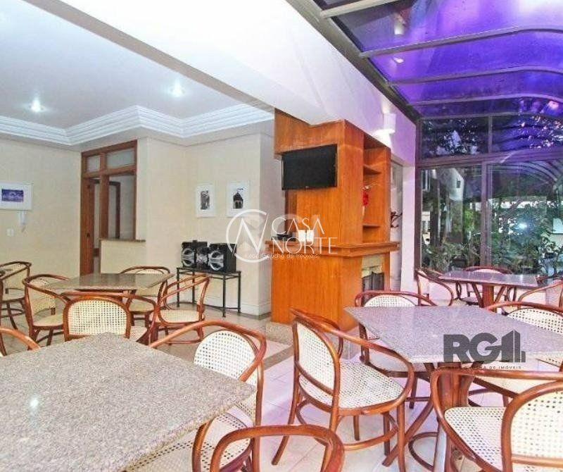 Apartamento à venda com 2 quartos, 82m², 1 suíte, 1 vaga, Rua Costa no bairro Menino Deus em Porto Alegre