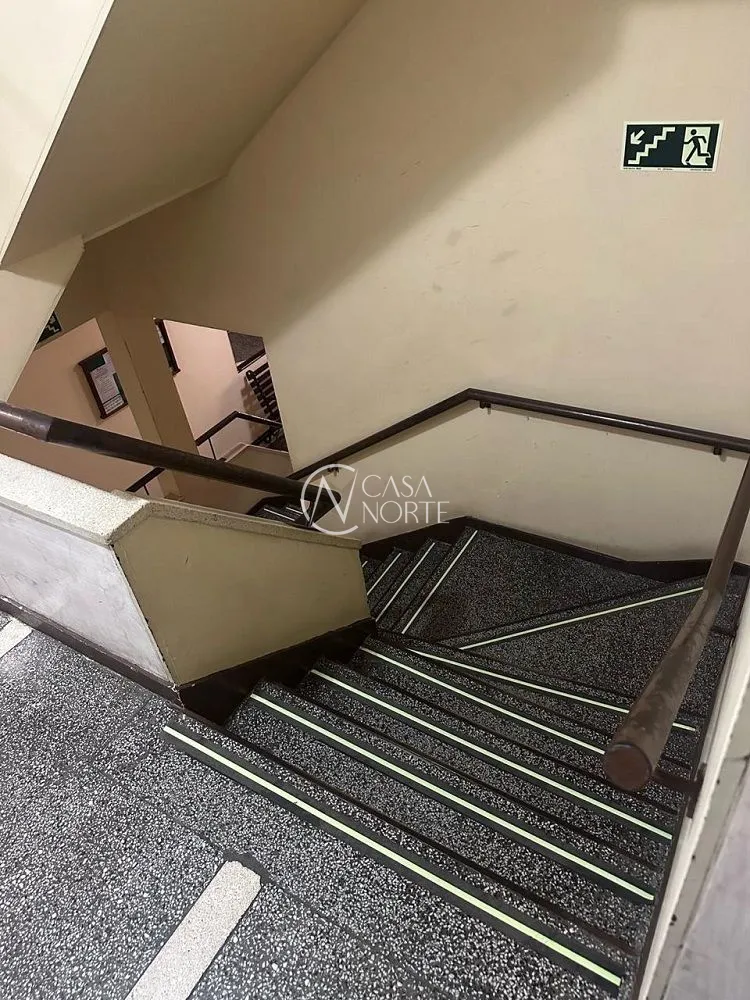 Apartamento à venda com 1 quarto, 42m², Avenida Venâncio Aires no bairro Azenha em Porto Alegre
