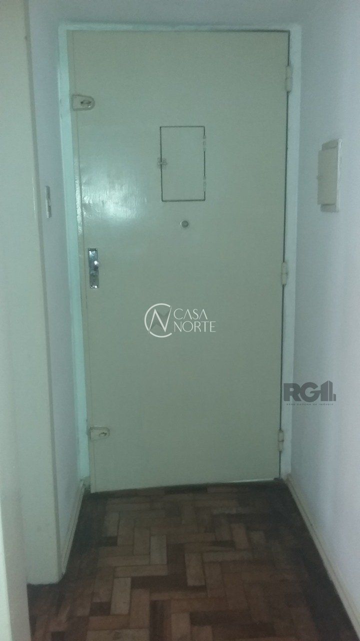 Apartamento à venda com 1 quarto, 43m², Rua José do Patrocínio no bairro Cidade Baixa em Porto Alegre