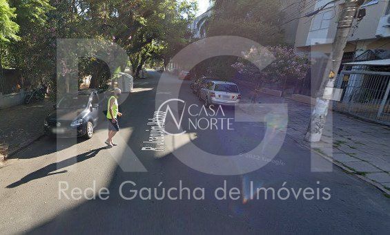 Casa à venda com 4 quartos, 157m², 2 vagas, Rua Joaquim Nabuco no bairro Cidade Baixa em Porto Alegre