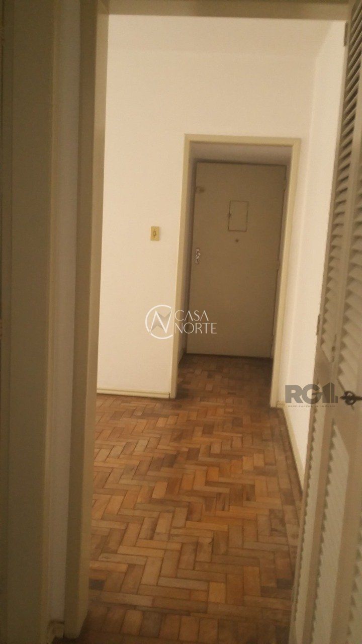 Apartamento à venda com 1 quarto, 43m², Rua José do Patrocínio no bairro Cidade Baixa em Porto Alegre