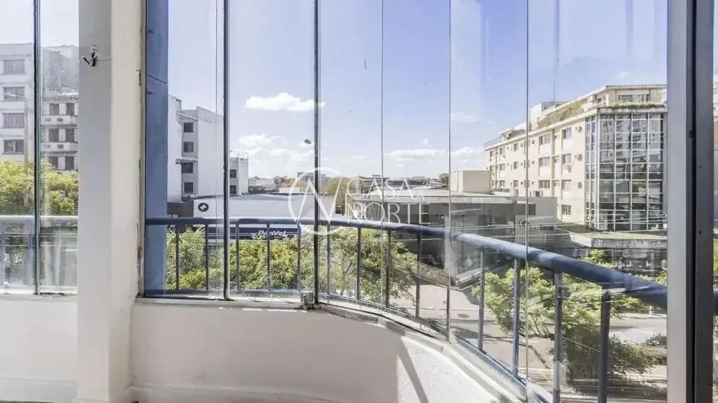 Apartamento à venda com 3 quartos, 86m², Avenida Cristóvão Colombo no bairro São João em Porto Alegre