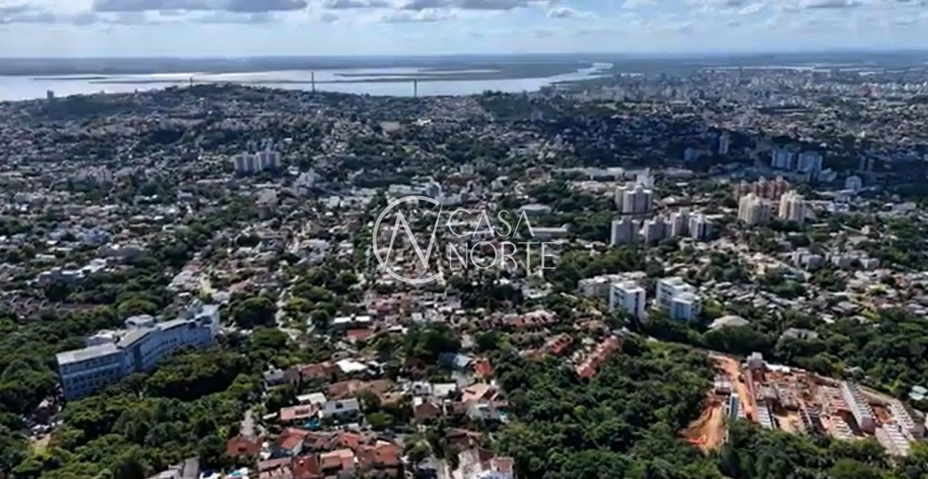 Terreno à venda  com 527m², Rua Fernando Osorio no bairro Teresópolis em Porto Alegre