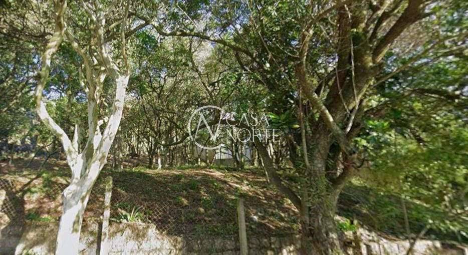 Terreno à venda  com 527m², Rua Fernando Osorio no bairro Teresópolis em Porto Alegre