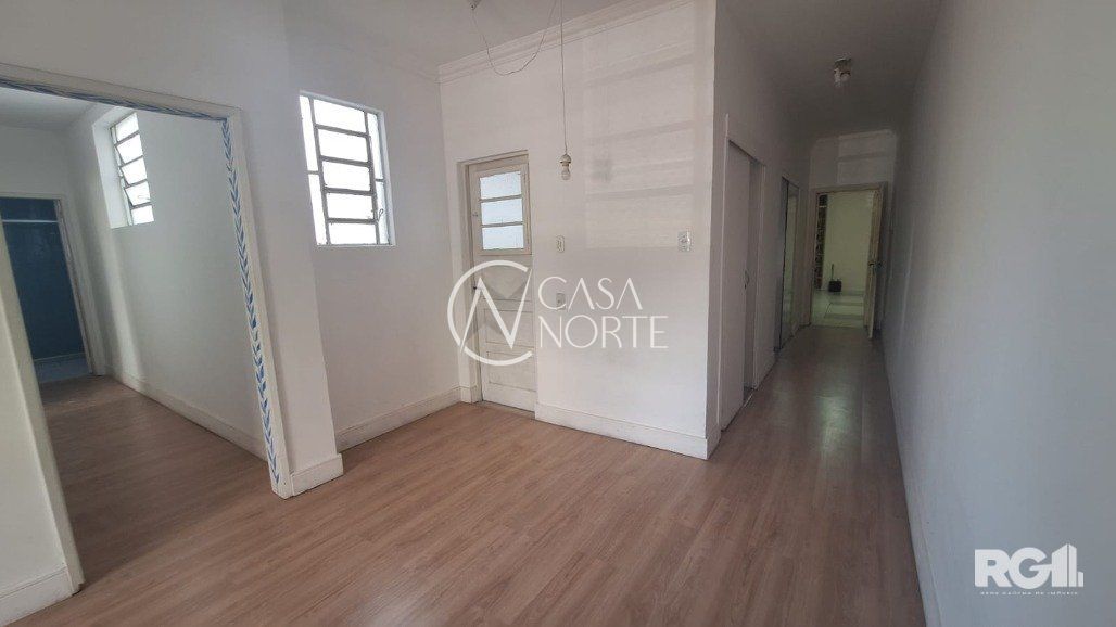 Apartamento à venda com 2 quartos, 72m², 1 vaga, Rua Faria Santos no bairro Petrópolis em Porto Alegre