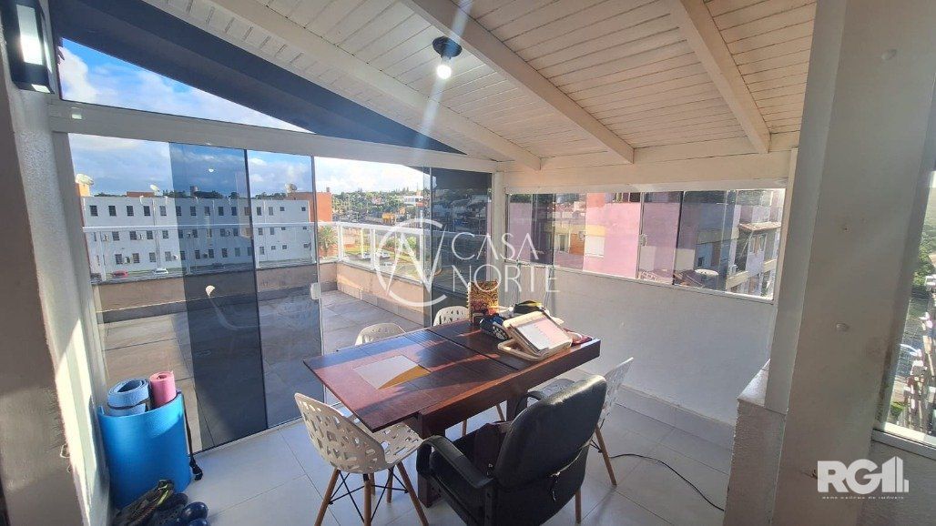 Apartamento à venda com 3 quartos, 137m², 1 vaga, Rua Dr. Aldo Wildt no bairro Cavalhada em Porto Alegre