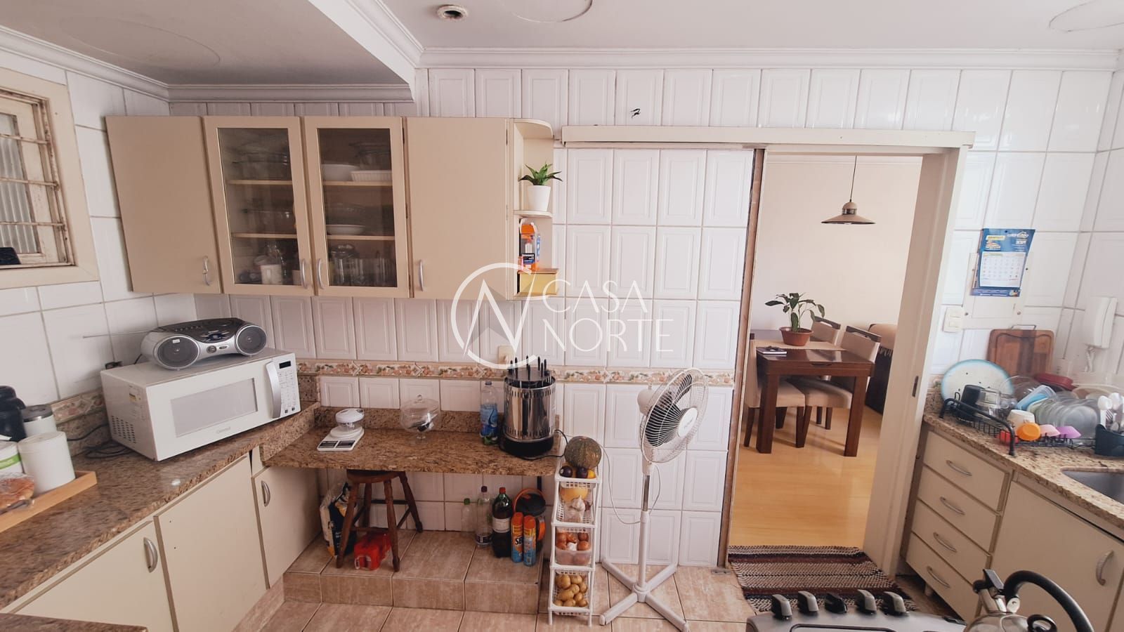 Apartamento à venda com 2 quartos, 72m², 1 vaga, Rua Guilherme Alves no bairro Petrópolis em Porto Alegre