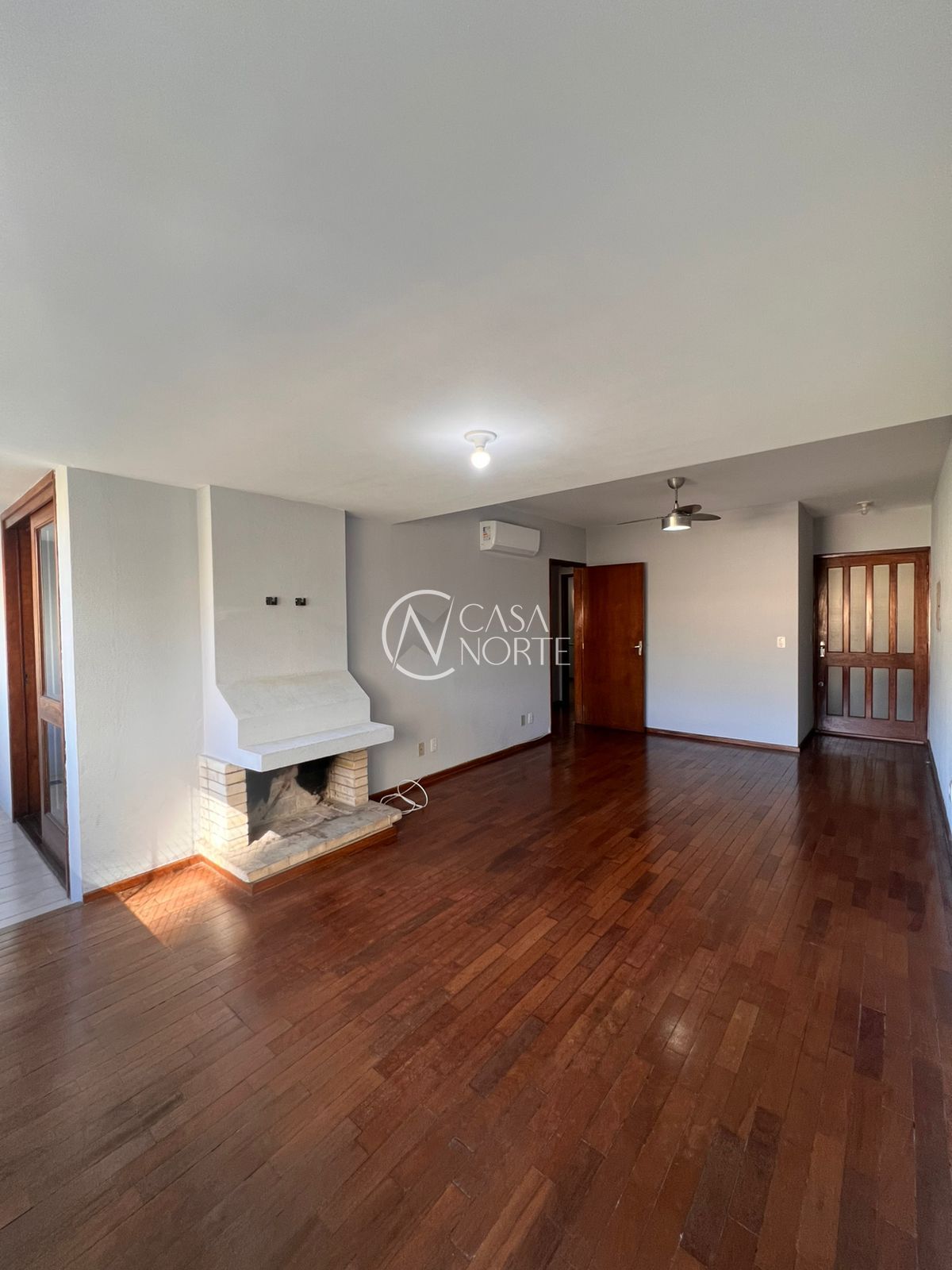 Apartamento à venda com 2 quartos, 73m², 1 vaga, Rua Fernando Cortez no bairro Cristo Redentor em Porto Alegre