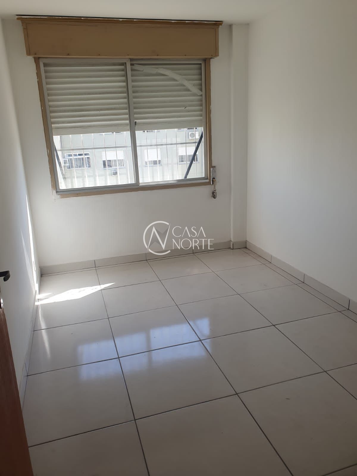Apartamento à venda com 3 quartos, 80m², 1 vaga, Rua Doutor Pereira Neto no bairro Tristeza em Porto Alegre