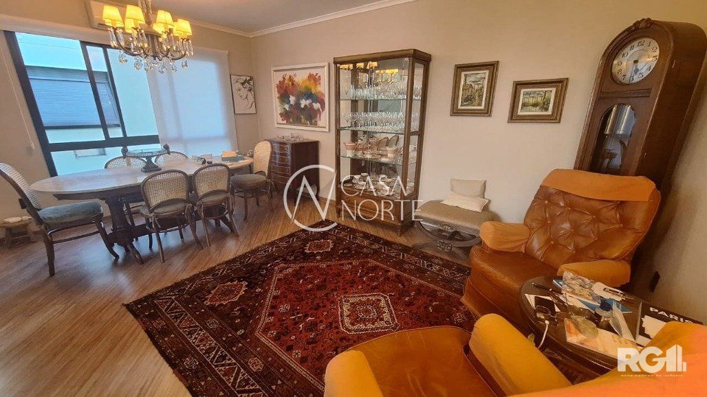 Cobertura à venda com 2 quartos, 130m², 1 suíte, 2 vagas, Rua Buenos Aires no bairro Jardim Botânico em Porto Alegre