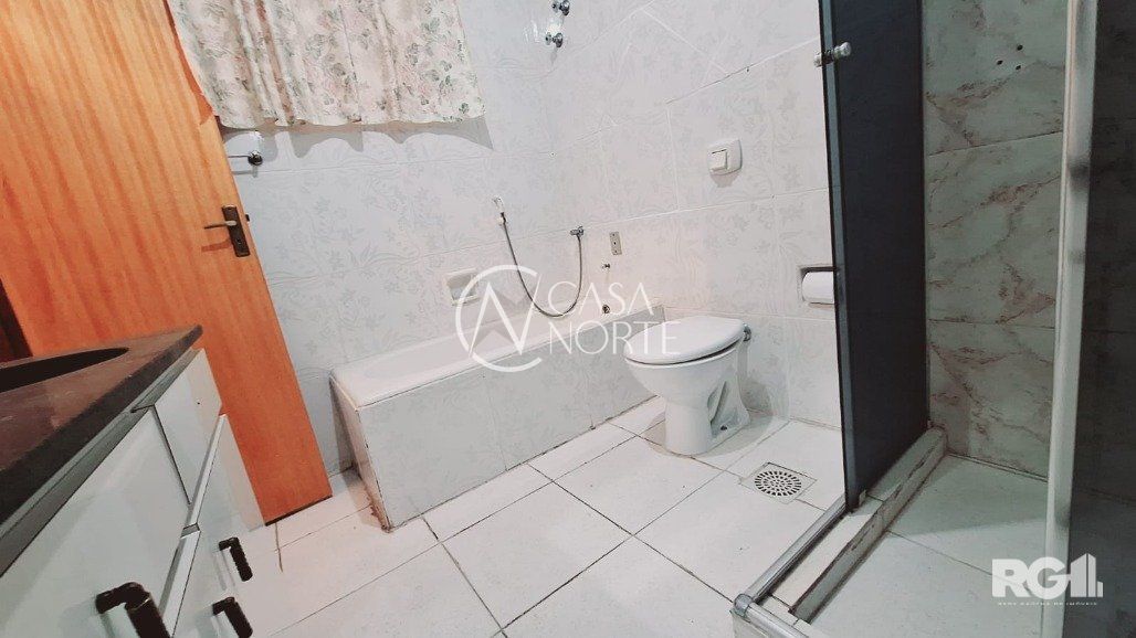 Apartamento à venda com 3 quartos, 97m², 1 vaga, Avenida Protásio Alves no bairro Petrópolis em Porto Alegre