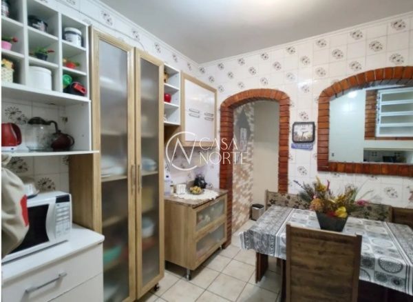 Apartamento à venda com 2 quartos, 52m², Rua Valparaíso no bairro Jardim Botânico em Porto Alegre