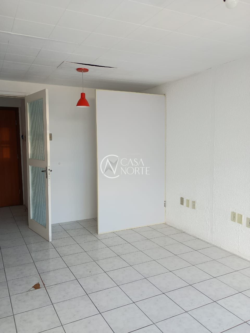 Salão Comercial à venda com 1 quarto, 31m², Rua dos Andradas no bairro Centro Histórico em Porto Alegre