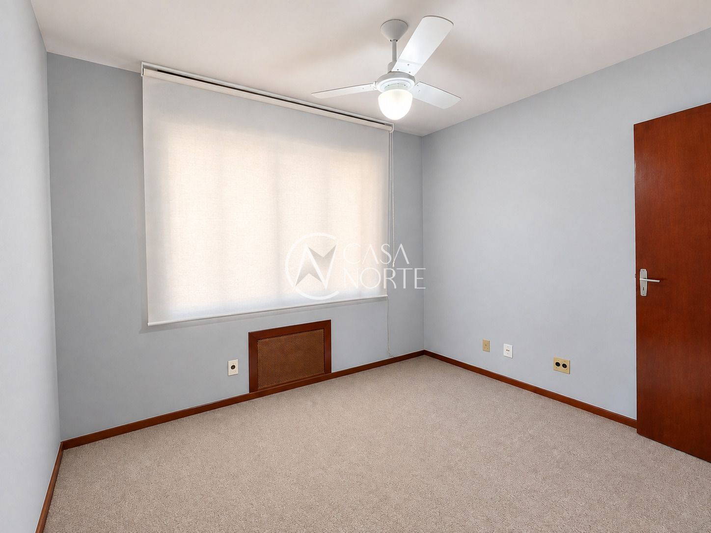 Apartamento à venda com 2 quartos, 73m², 1 vaga, Rua Fernando Cortez no bairro Cristo Redentor em Porto Alegre