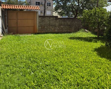 Terreno à venda  com 250m², Rua Batista Xavier no bairro Partenon em Porto Alegre