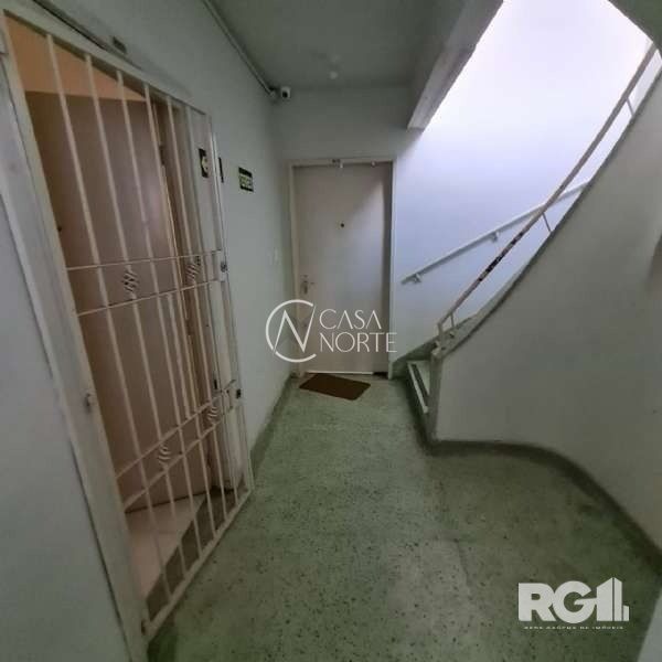 Kitnet à venda , 26m², Rua Marechal Mallet no bairro Vila João Pessoa em Porto Alegre