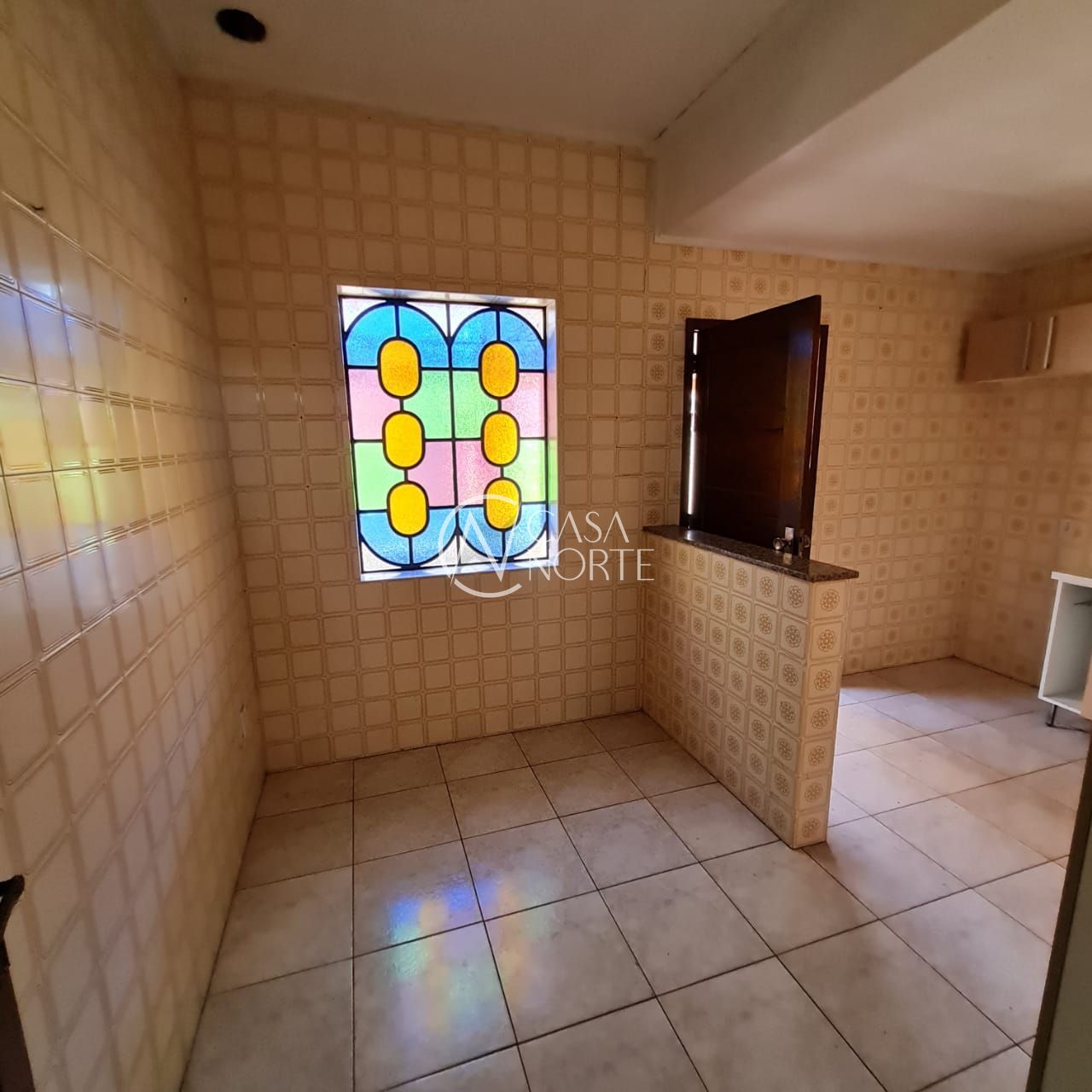 Casa à venda com 4 quartos, 245m², 1 suíte, 2 vagas, Rua Primeiro de Março no bairro Vila São José em Porto Alegre